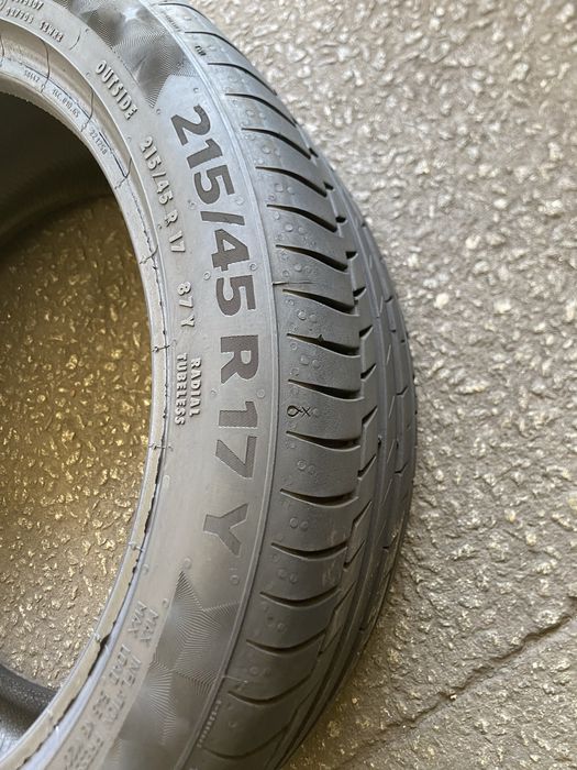 Pneus 215/45/17 Continental PremiumContact 6