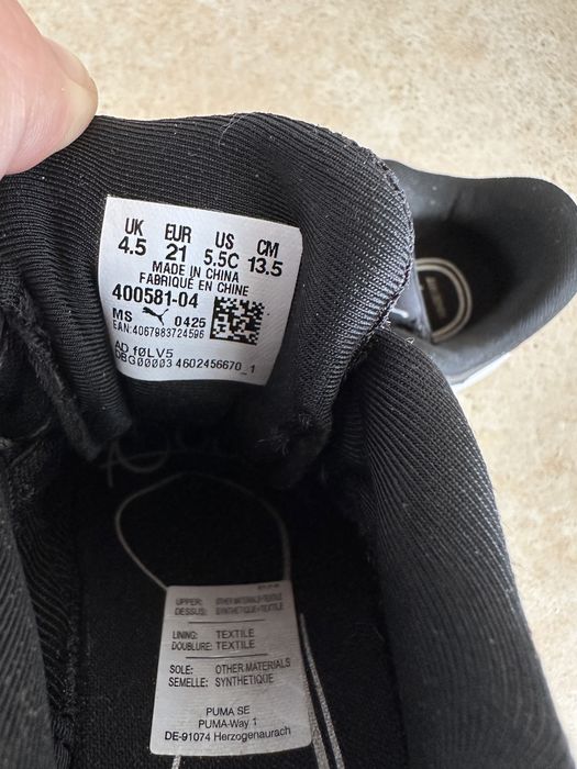 Продам детские кроссовки Puma