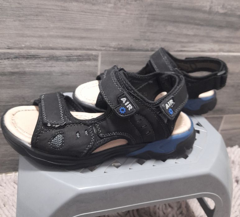 Босоніжки на хлопчика 34р