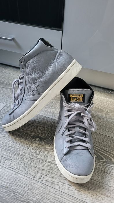 натуральна шкіра converse