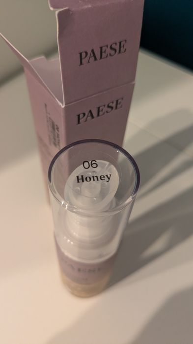 Paese nowy podkład do twarzy