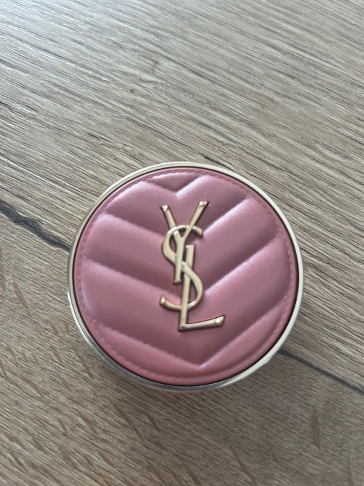 Róż Yves Saint Laurent Make me Blush odcien 44