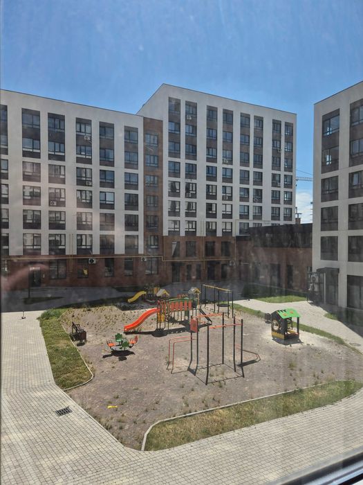 Оренда 1 кімнатна квартира, вул. Навроцького, 550 $