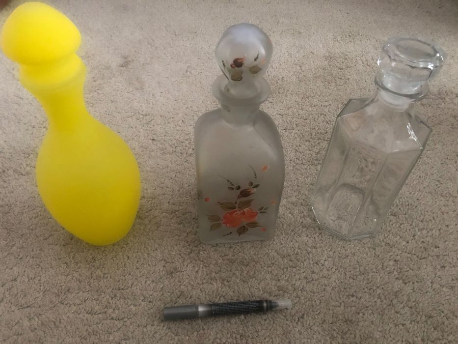 3 decorative porcelain and glass bottles