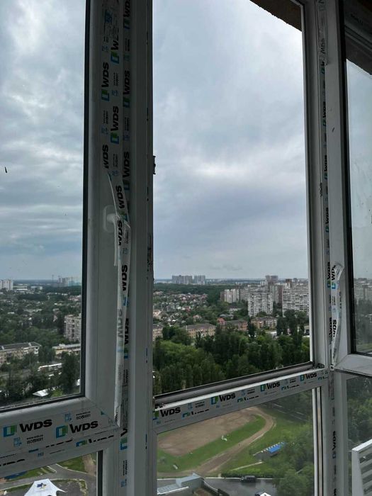Продаж 2 к квартири в ЖК Теремки, біля лісу і парка, метро Теремки