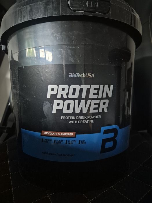 Białko 4kg biotechusa