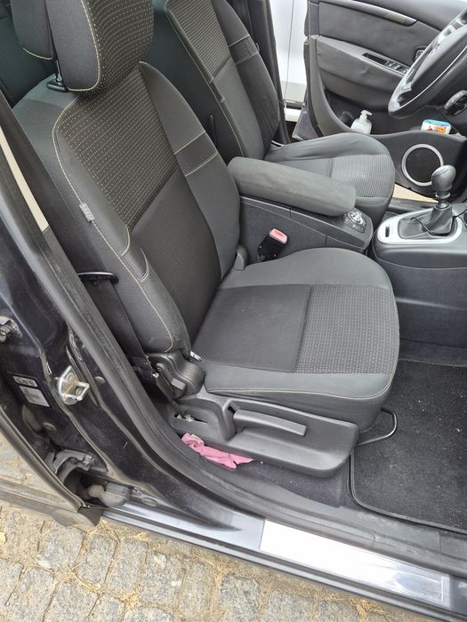 RENAULT scenic DYNAMIQUE  ano 2010