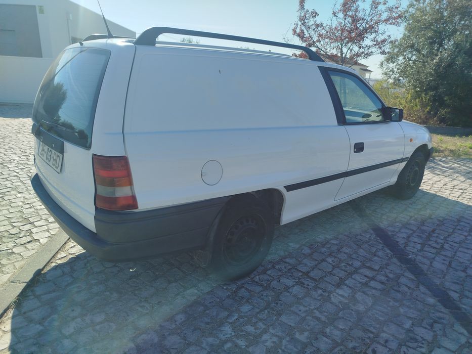 Opel Astra 1.7 D motor Izuzo
