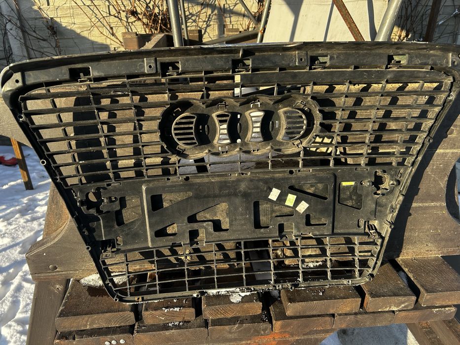 Grill audi A6 C6 pdc