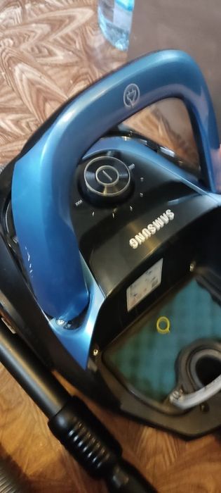 Пилисос Samsung циклон