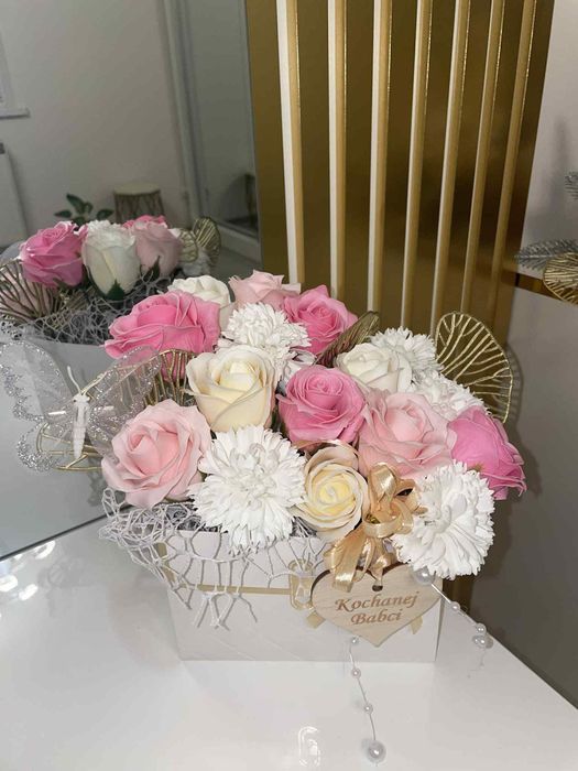 Bukiet z kwiatów mydlanych