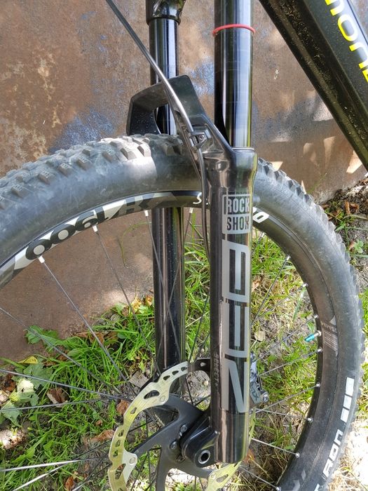Вилка Fox 38 performance 27.5+ 29 Rock shox zeb