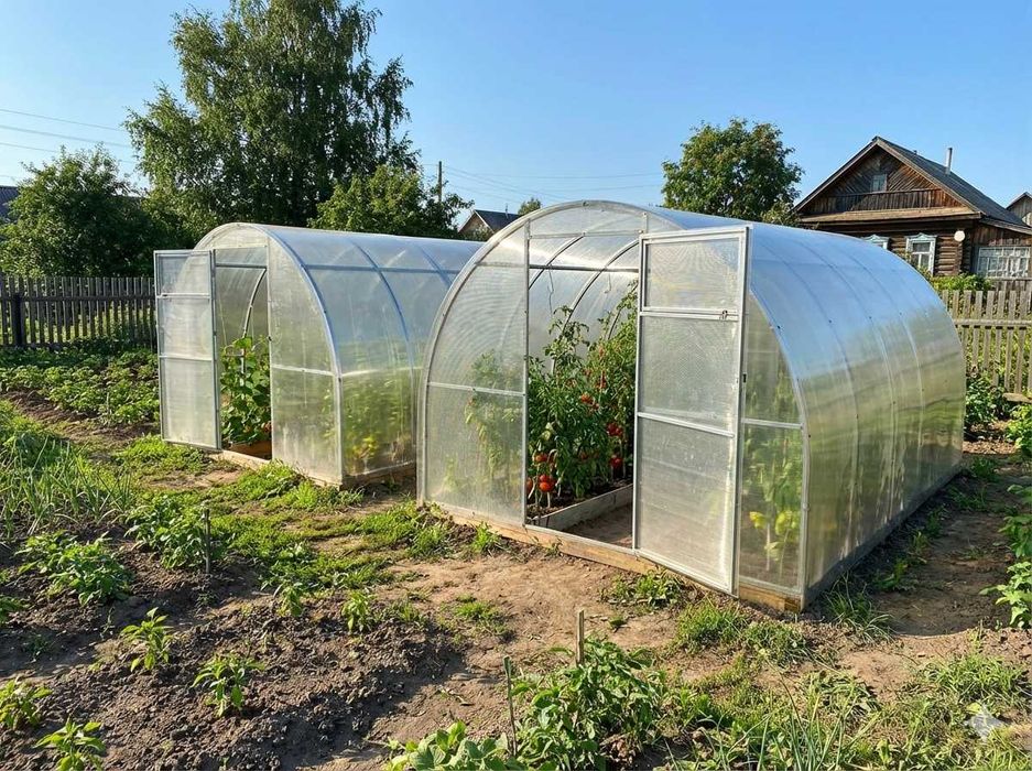 Полікарбонат стільниковий та монолітний в наявності.