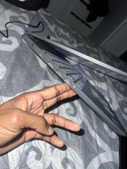 Portatil Lenovo IdeaPad 3