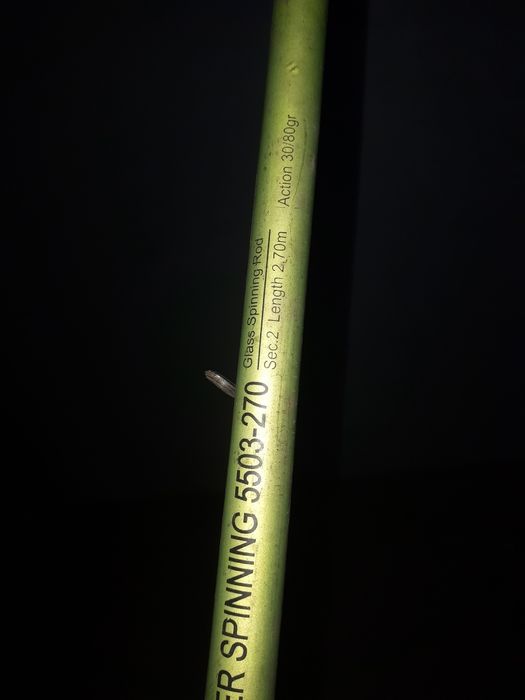 Material de pesca canas e carrinhos