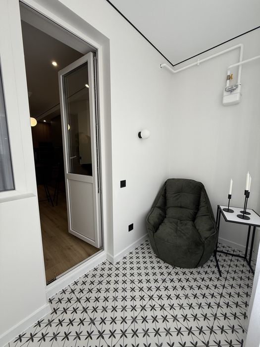 Стильна квартира з євроремонтом в новобудові