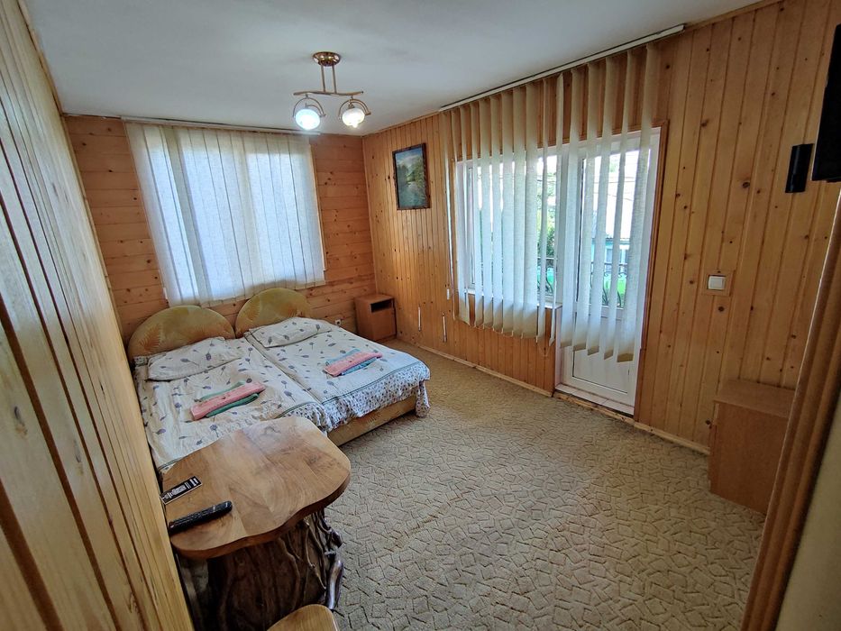 Здаються кімнати (Номери) зі зручностями в приватному секторі, житло