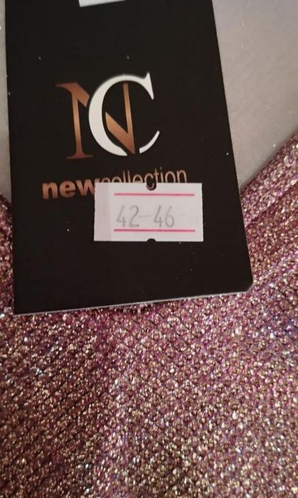 Сукня жіноча з довгим рукавом