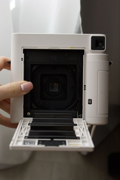 Фотоапарат Fujifilm Instax Square SQ1 Chalk White (Полароїд)