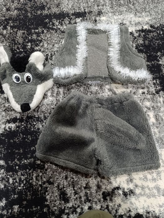 Новогодний костюм волка.