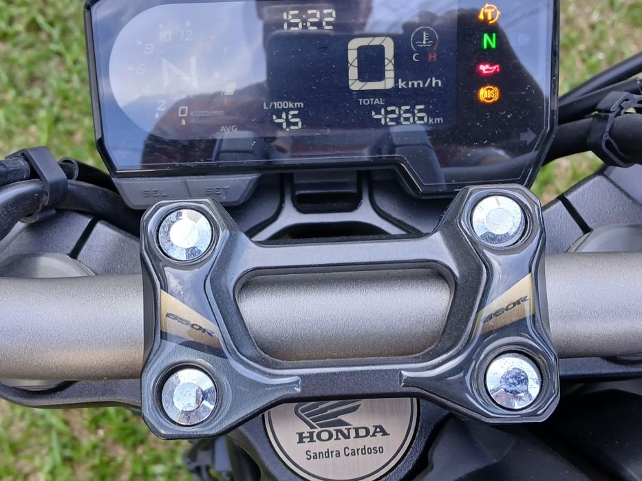 Honda CB650R 95 Cv (70 Kw) Full Extras