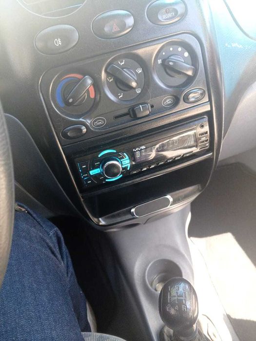 Vendo Daewoo Matiz em bom estado geral, ideal para o dia a dia na cidade ou como primeiro carro. foto 4