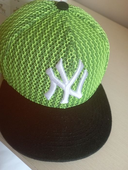 Фірмова кепка,панамка,