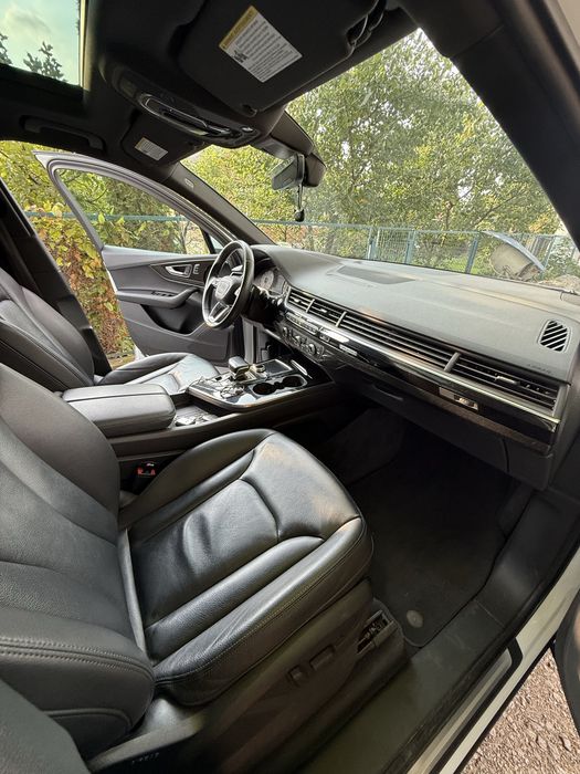 Audi Q7 2017 3.0 бензин