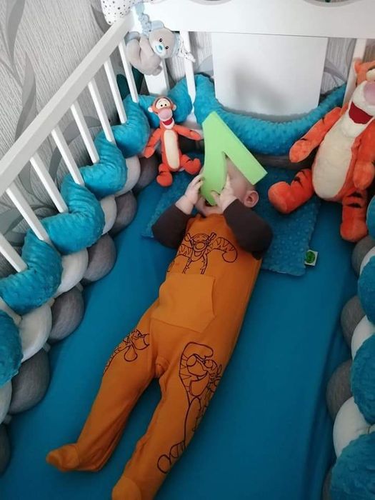 Ochraniacz do łóżeczka, biały, 5 metrów