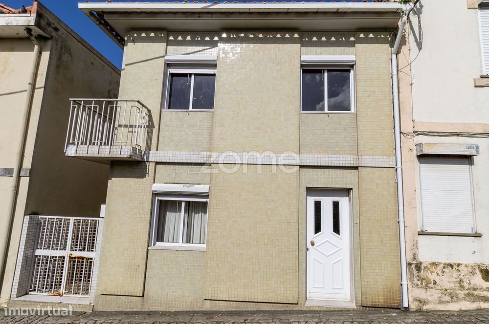 Moradia de dois Pisos - Valadares, Vila Nova de Gaia