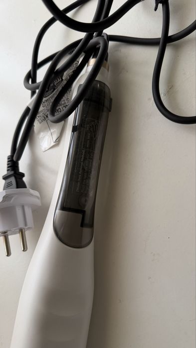 Escova Wavy Talk Pro steam hair straightener