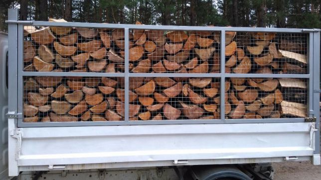 Дрова колоті дуб акація клен сосна по області Дрова березові