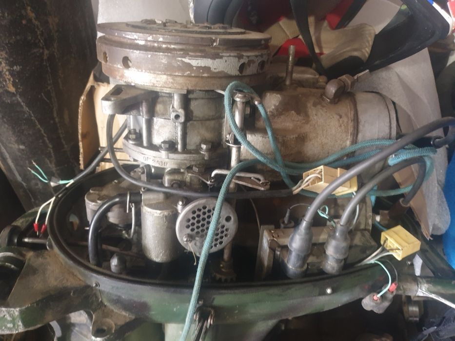 Бензиновий мотор катера човна бензиновий 25