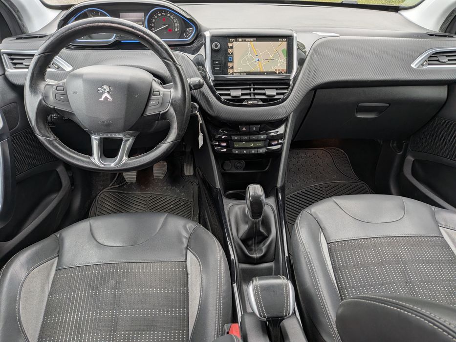 Peugeot 2008 1.6 HDi Allure