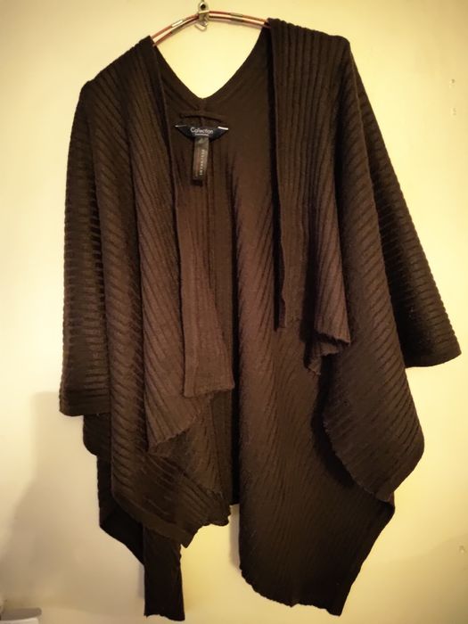 Ponczo ,dzianina,ciemny brąz