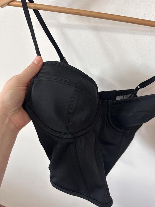 красивий вишуканий корсет