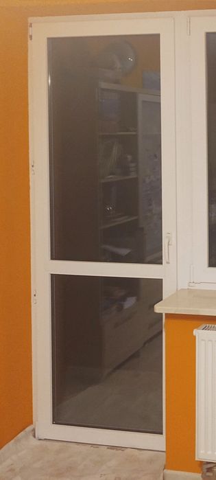 Drzwi balkonowe, plastikowe, białe z demontażu