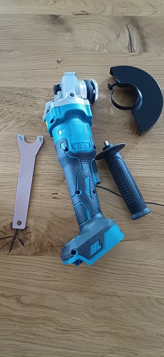 Szlifierka kątowa na Akumulatory Makita