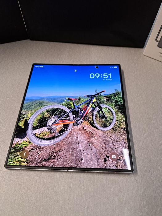 Samsung Galaxy Fold 6 12GB / 1TB  Brand Store Samsung / Ubezpieczenie