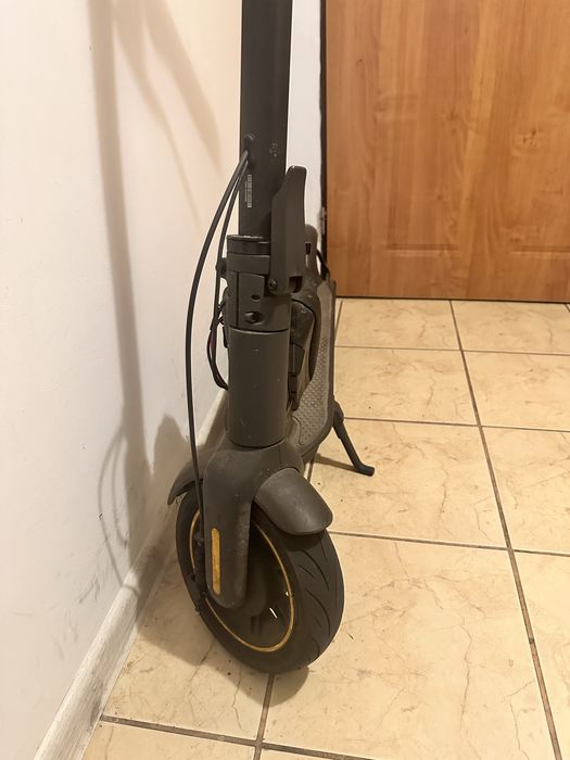 Hulajnoga Ninebot Segway KickScooter MAX G30P