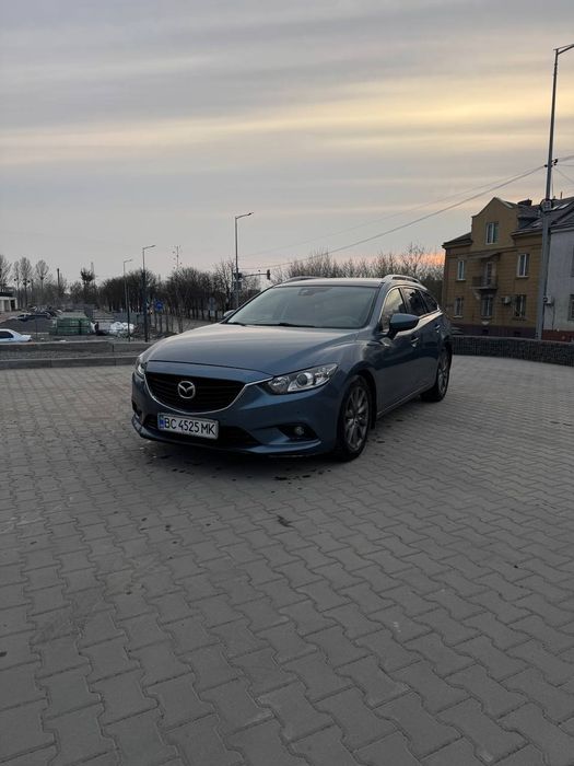 Продаю Mazda 6 ,2013р