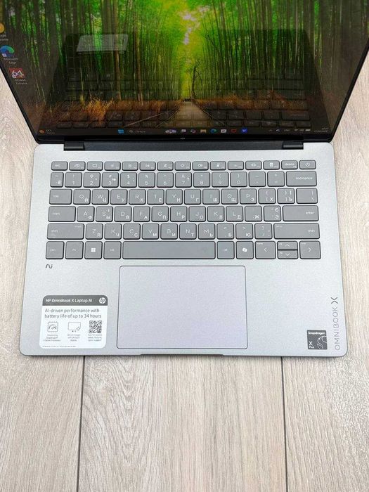 OLED touch 14" HP OmniBook X 14 Snapdragon X Plus / X1P42100 / SSD - 512gb / RAM - 16gb - DDR5 8448Мгц / АКБ - 100% 34 години