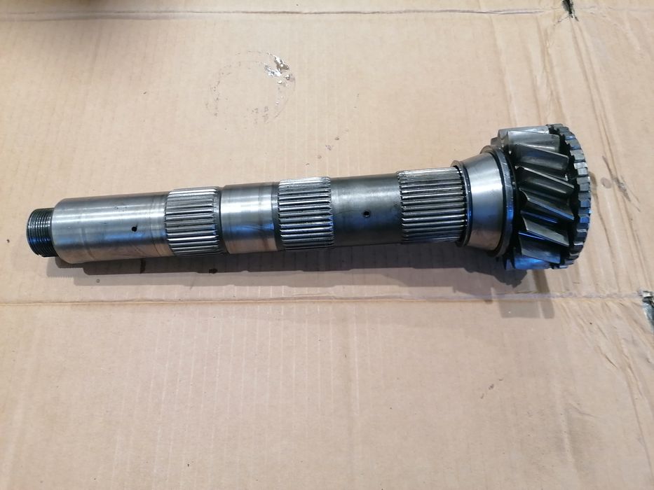 Wałek skrzyni Renault 103-54,106-54,110-54,120-54,133-54,145-54,155-54