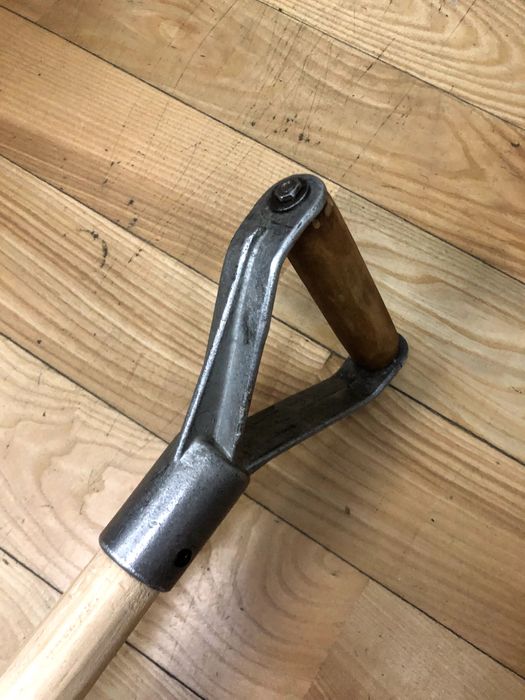 Совковая лопата стальная времен СССР 80 г. уборка снега / строит. мат