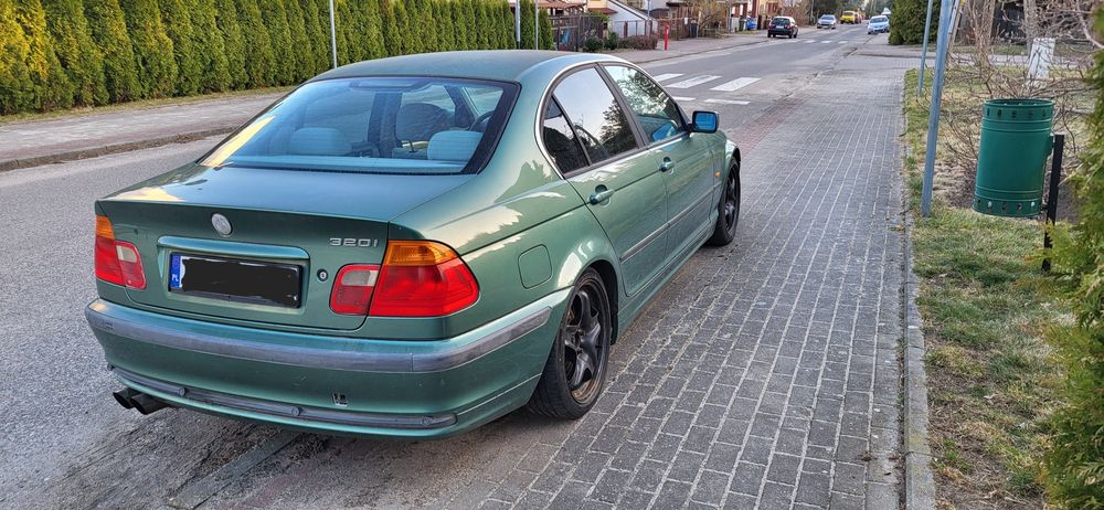 Sprzedam BMW 320 E46