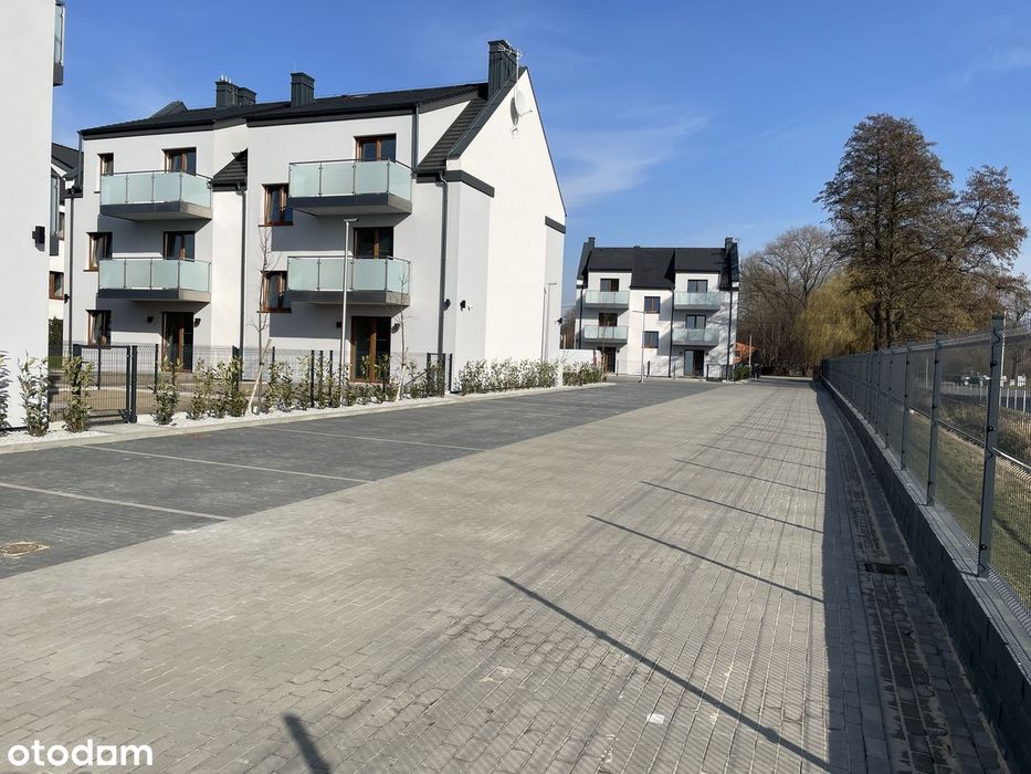 Apartament 2 pokojowy w centrum Dobrzycy  - 40 m2 + balkon