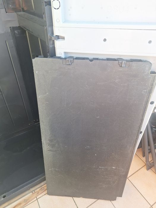 Movel  cinza plastico