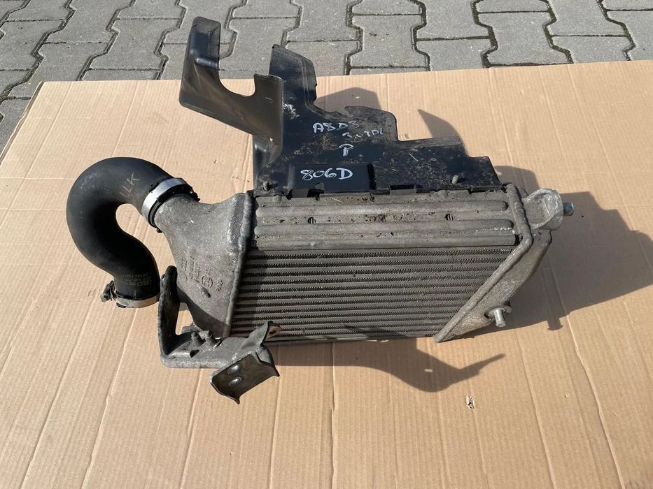 AUDI A8 D3 3.0 TDI INTERCOOLER PRAWY 4E0145806D