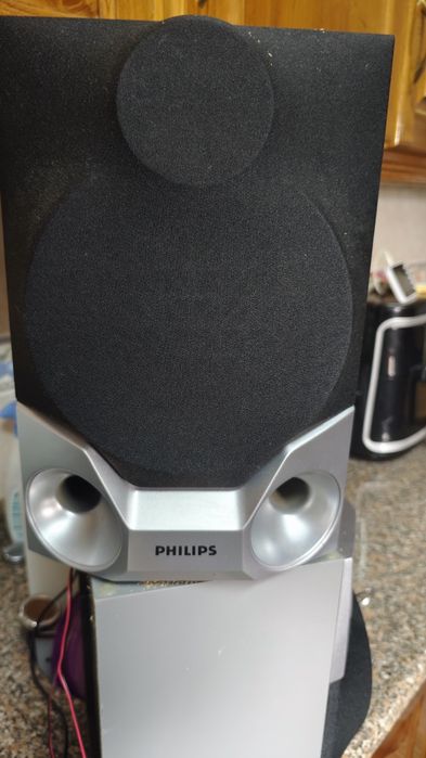 Sistema de som Philips FW-C28
