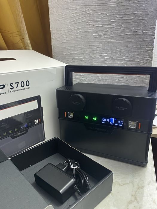 Зарядна станція Allpowers s700 700вт